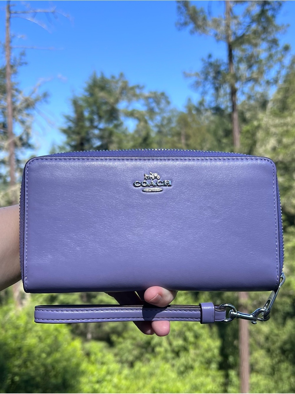 COACH Long Zip-Around Wallet Purple Smooth Leather w Silver Hardware AUTHENTIC